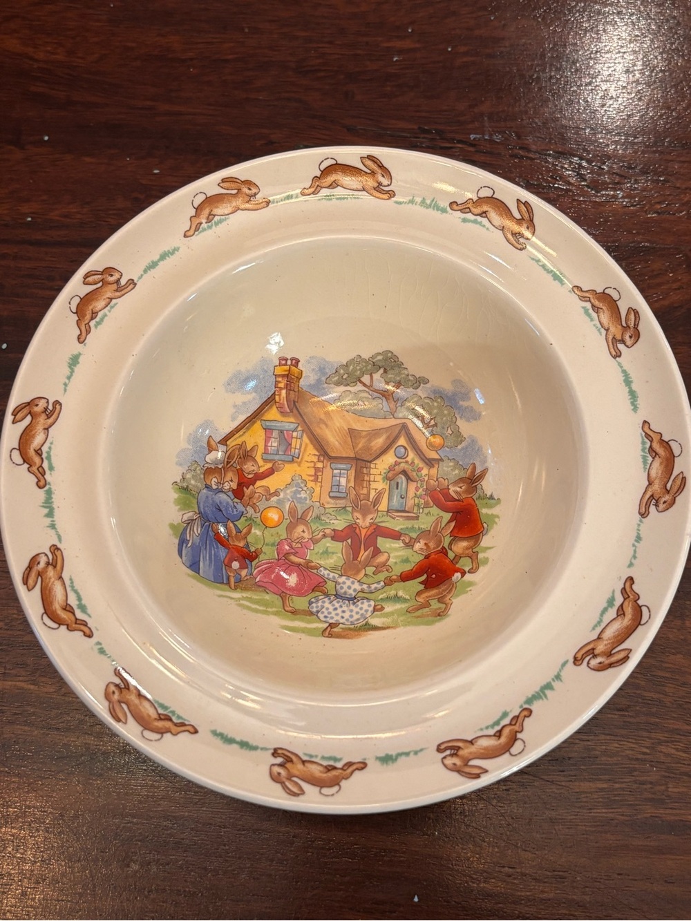 Royal Doulton Bunnykins Ceramic Bowl Rabbit Border Cottage Scene England 7 in